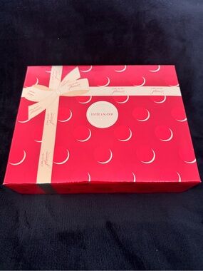 Estee Lauder Red Gift Box